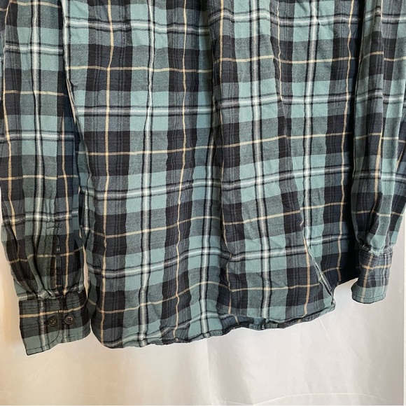 ST JOHNS BAY Men’s Green Blue Plaid Flannel Long Sleeve Size Medium - Picture 11 of 11